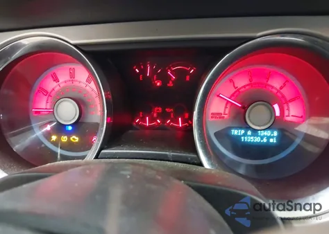 2010 Ford Mustang V6/V6 Premium from USA, damaged, VIN 1ZVBP8AN3A5129204